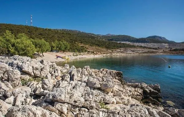 Jurkovic 5 Apartment Komarna